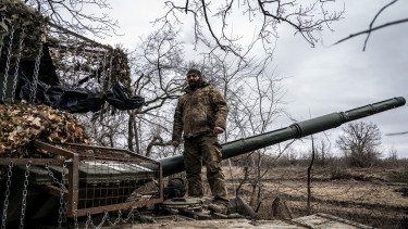 Európa kiakadt: rejtett cselt erőszakolhatnak bele a nagy béketervbe az oroszok