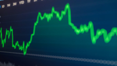 Rohamra indultak a kisbefektetők: ezek most a legmenőbb ETF-ek, némelyik már 90 százalékot hozott