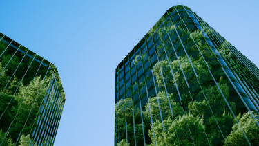 Teljesen átírják a játékszabályokat a hazai ingatlanoknál is: kemény árat fizet, aki lemarad a zöld átállásról