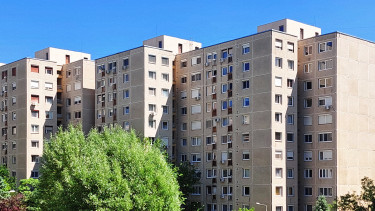 Őrült ütemben drágulnak a magyar ingatlanok, de egy kiskapu megnyílt a vevők előtt