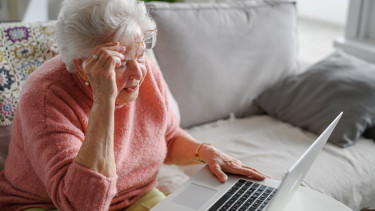 Kiszámolták a szakértők: mennyivel nőttek volna a nyugdíjak a svájci indexálással?