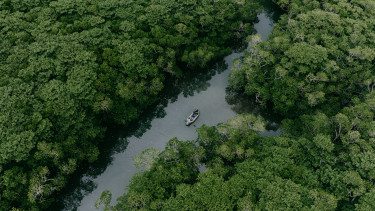 Pattanásig feszült a helyzet a két szomszéd között, 800 kilométernyi határ a tét