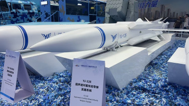 Váratlan segítséget kaphat Amerika ősi ellensége: olyan fegyvert szereznek, ami még a legendás repülőgép-hordozókra is veszélyes