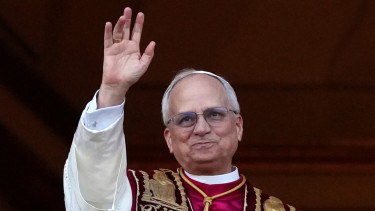 Elszakadt a cérna Trumpnál: példátlan módon esett neki Leó pápának, felháborodott a katolikus világ