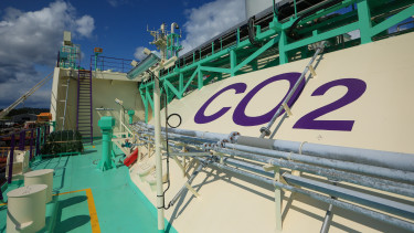 Magyar újítás lehelne életet egy bizalmi válsággal küzdő piacba