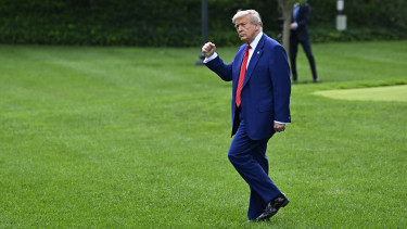 Berúgja a nyugdíjrendszert Donald Trump, tízmilliók juthatnak sokkal több pénzhez