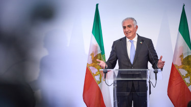 Trump először beszélt nyíltan az emigrációban élő trónörökösről: ez dönthet Irán jövőjéről