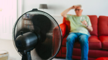 Figyelmeztetnek a szakértők: veszélyes évek jönnek, az időseket különösen érintik a kockázatok