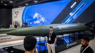 Elkészült a NATO legújabb szuperfegyvere - Rejtélyes kínai technológia tűnt fel, lerántották a leplet a Tayfunról