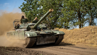 Nem lehet mit kezdeni az ukrán drónokkal, felvillant a NATO-vezetők legrosszab rémálma - Háborús híreink csütörtökön