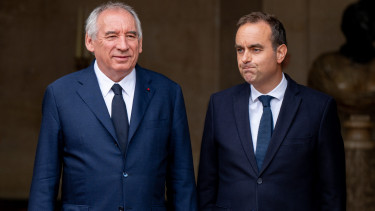 Tüntetések, kormányválság, adóvita: messze a francia káosz vége