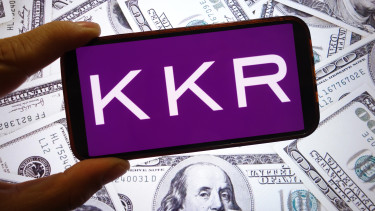 Milliárdos üzlet kapujában az amerikai óriás: megkörnyékezte a Magyarországon is ismert egészségügyi birodalmat