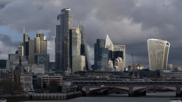 A Visa és a JPMorgan után a Microsoft is a szigetország belvárosába költözne