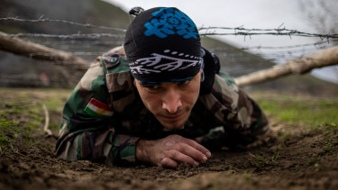Megvan az első jelentkező: ezek a fegyveresek beszállnának egy Irán elleni szárazföldi offenzívába