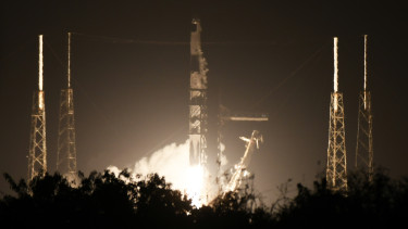 Elképesztő tervek derültek ki: saját vállalatát is letaszíthatja a trónról Elon Musk csúcscége