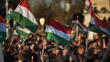 Itt a tíz legnagyobb gazdasági kihívás a Tisza-kormány számára!