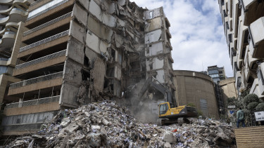 Nagyon súlyos vád: a hadsereg célzottan a mentősökre vadászhat a háborús övezetben