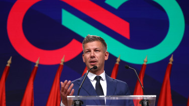 Magyar Péter holnap bejelenti az oktatási minisztert!