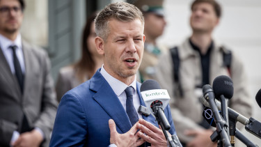 Elárulta Magyar Péter, hány minisztérium lesz, ma délután jönnek az első nevek is a kormányból