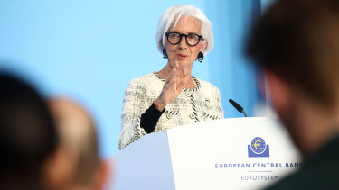 Júniusban kamatot emel az EKB, ha nem csökkennek az energiaárak