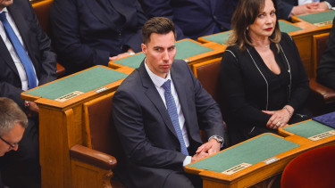 Radnai Márk: nem klasszikus pártot építene a Tisza, hanem új politikai rendszert
