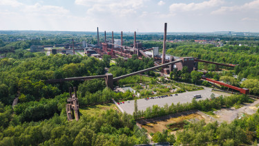 GettyImages-2275410348-rozsdaövezet-ipar-gyár-szénbánya-ipari-ingatlan-műemlék-turizmus-természet-németország
