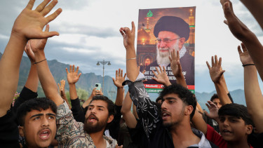 Megvan a dátum: napokra leáll Irán fővárosa a háborúban megölt Ali Hamenei temetése miatt