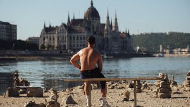 Megszólaltak a bankok a hőség okozta válságról: fontos kérésük van minden lakossági és vállalati ügyfélhez
