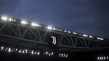 Évek óta nyeli a pénzt, 1 milliárd eurót emésztett fel a Juventus, most gigantikus mentőövet kérnek
