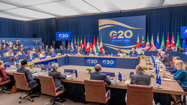 Még a közös fotó is elmarad, súlyos viták a G20 találkozón