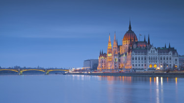 Nagyon kell az államnak a lakossági befektetők pénze, ezermilliárd forint a tét