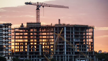 Itt a lista: kilenc újabb otthon startos kiemelést jelentett be a kormány, egyet a vidéki nagyvárosban, de főleg a fővárosban