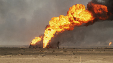 Új irányt vett az iráni háború, eddig nem látott célpontot ért dróntámadás