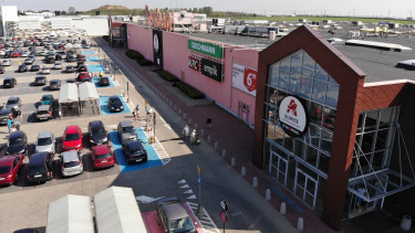 Stratégiai kiskereskedelmi portfóliót vásárolt a Shopper Park Plus Lengyelországban