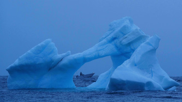 Kiadták az utasítást: vadászgépek és hadihajók indulnak meg Grönlandra