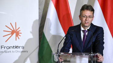 Órákon át faggatták Hankó Balázst a főügyészségen - Kiderült, mit mondott a politikus