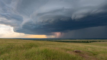 időjárás-hidegfront-meteorológia-várható időjárás-hőmérséklet-kánikula-zivatar-csapadék-időjárás magyarországon-magyarország időjárás