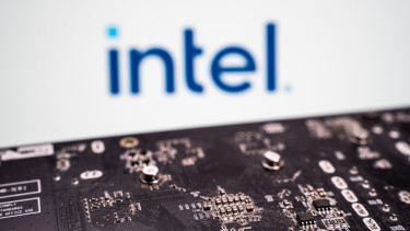 Húszmilliárd dollárt vont be az Intel a növekedési terveire