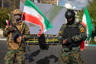 irán-háború-béke