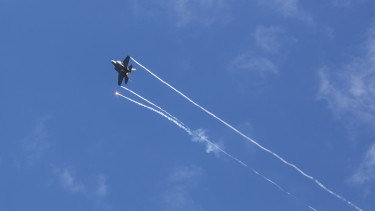 Folyamatosan bombáz az izraeli légierő, Trump szerint lassan vége a háborúnak - Híreink a közel-keleti konfliktusról szerdán