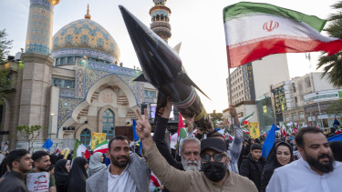 Megindult Irán pusztító megtorlása: öt országot támadtak meg - Megtörte a csendet Teherán