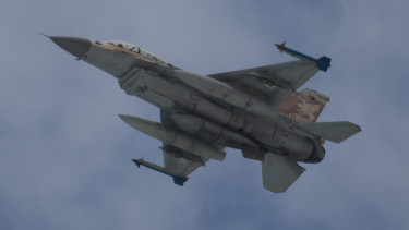 Izraeli légierő F-16-os vadászgépe