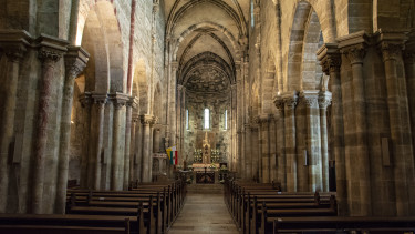 Katolikus templomokat nyitnak meg a hőség elől menekülőknek Magyarországon