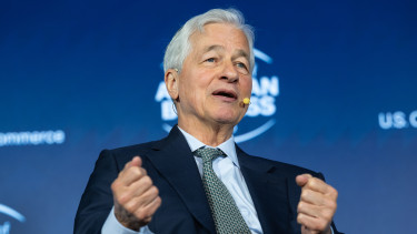 Elkotyogta személyes terveit Jamie Dimon, de a JP Morgan szerint csak viccelt