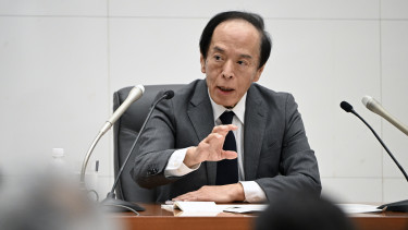 Váratlan döntés a japán jegybanktól: elkezdik eladni a kockázatos eszközöket