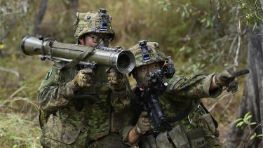 Egyetlen lépéssel átrendezte Amerika az erőviszonyokat: új katonai szövetség formálódik a szuperhatalom árnyékában