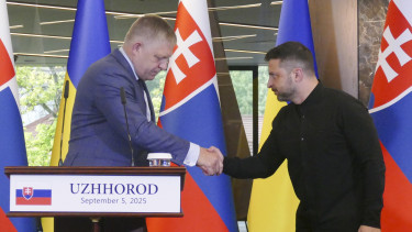 Új front nyílt az olajvitában: Zelenszkij számon kérte Ficót, Magyarország kimaradhat