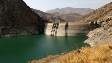 Lecsapott a „tökéletes vihar” a rettegett rezsimre: lehet, hogy nagyon súlyos összeomlás elé néznek