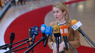 Asztalra csapott az EU csúcspolitikusa: ha meghajolunk Putyin követelése előtt, Ukrajnán túl is háború jöhet