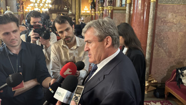 Kapitány István a parlamentben mondta el, mi most az új kormány legfontosabb dolga